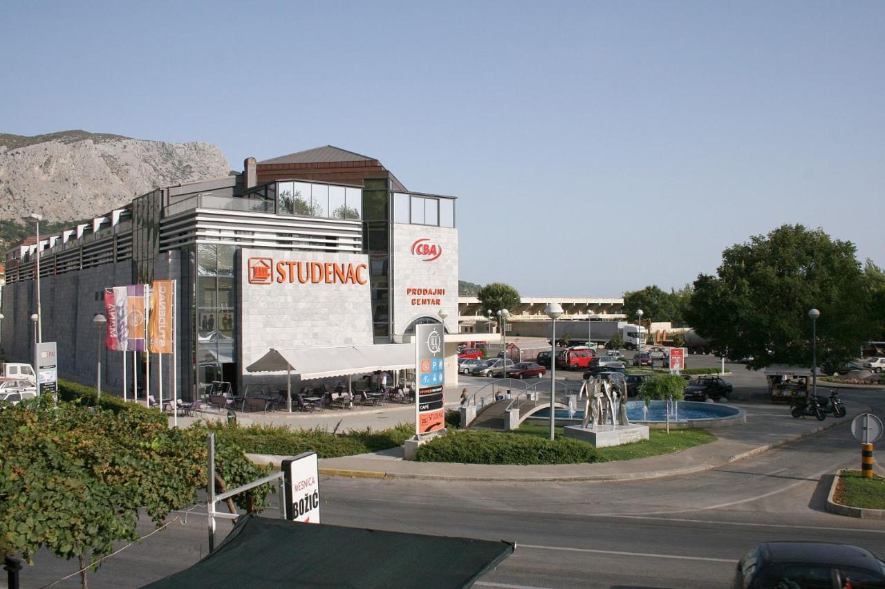 Studio Omis 4654A Exterior photo